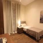 Miramare Luxury Ξενοδοχείο με διαμερίσματα 3*