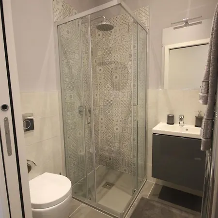 Ξενοδοχείο με διαμερίσματα Miramare Luxury