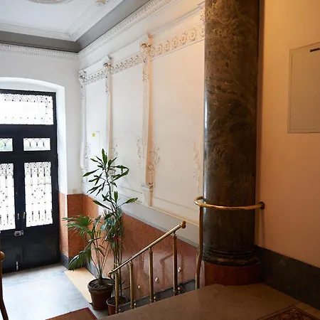 Miramare Luxury Aparthotel Triest