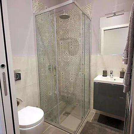 Miramare Luxury Aparthotel Terst